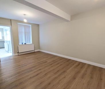 8 Valentia Place, Newcastle, BT33 0EH - Photo 4