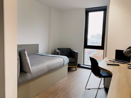 Ensuite gold - Photo 2