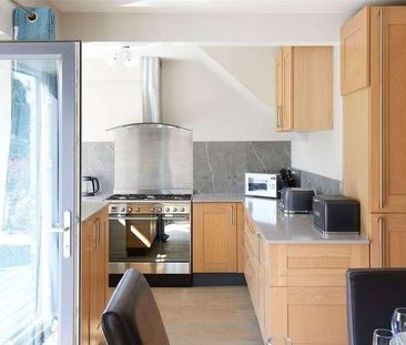 Lintzford Road, Hamsterley Mill, NE39 - Photo 2
