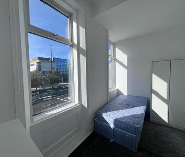 5 bedroom house share to rent - Photo 3