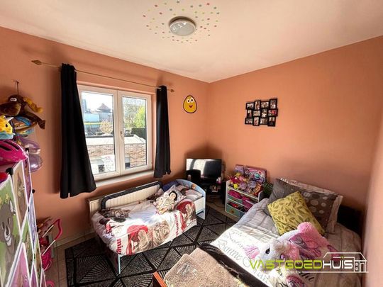 Gezellig appartement met 2 slaapkamers en staanplaats - Photo 1