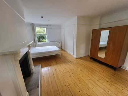 Marlborough Avenue - Photo 3