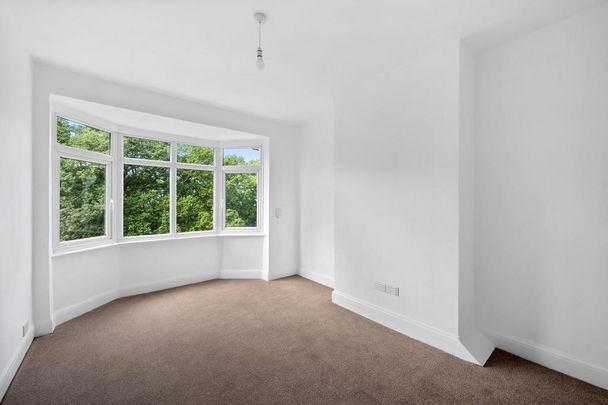 4 bedroom semi-detached house to rent - Photo 1