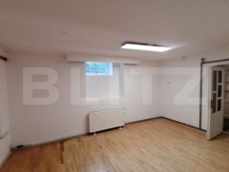 Casa de inchiriat, 504 mp, Gruia/7 strazi - Fotografie 4