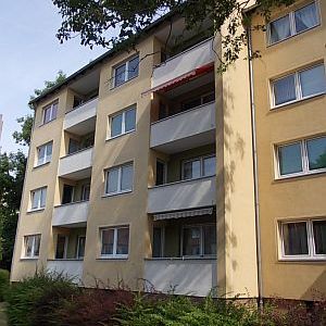 + 2 Zimmer zum Wohlfühlen + - Photo 2