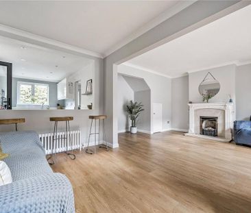 3 bedroom semi-detached house to rent - Photo 5