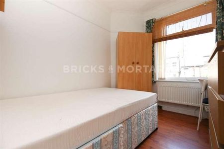 (?ppw) Brandon Grove, Sandyford, Newcastle Upon Tyne, NE2 - Photo 4