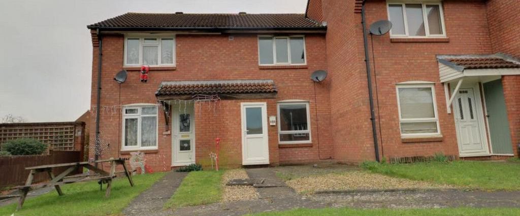 2 bedroom terraced house to rent - Photo 1