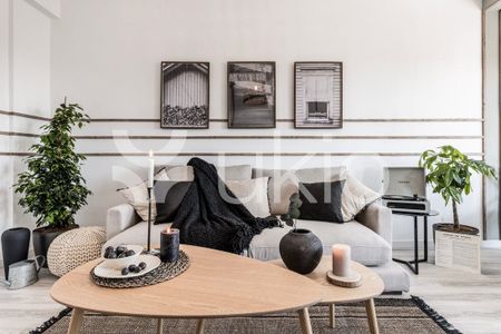 Madrid Capital, Community of Madrid 28010 - Foto 2