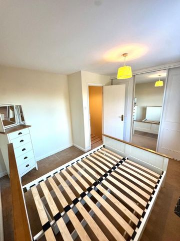 2 bedroom end of terrace house to rent - Photo 5