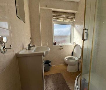 Ellison Way, Wokingham, RG40 - Photo 1