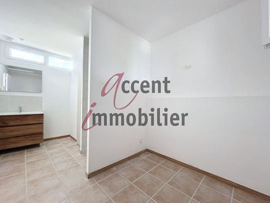 Accent Immobilier Saint-Andiol : Appartement T2 neuf, - Photo 1