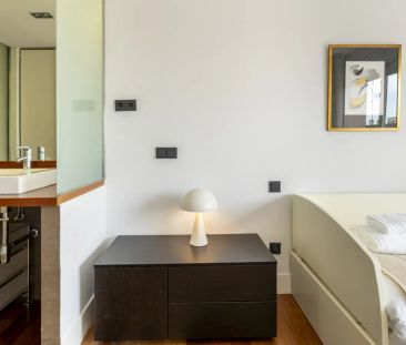 3-bedroom apartment for rent in Cuatro Caminos, bills included - Foto 1