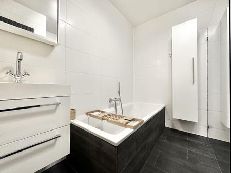 Te huur: Appartement Johan Hofmanstraat in Amsterdam - Foto 2