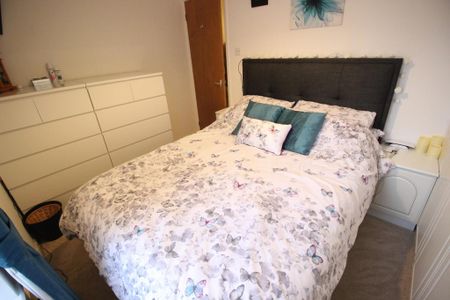 2 bedroom house to rent - Photo 4