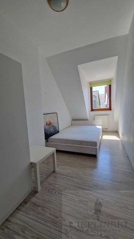 Duży apartament z balkonem na Starym Mieście - Zdjęcie 3