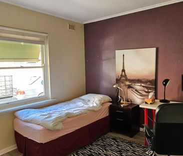 Bedford Park - Photo 5