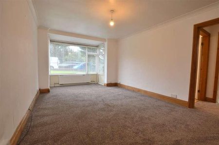 London Road, Redhill, Surrey, RH1 - Photo 2