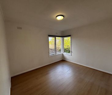 8/2A St Bernards Road, Alphington - Photo 2