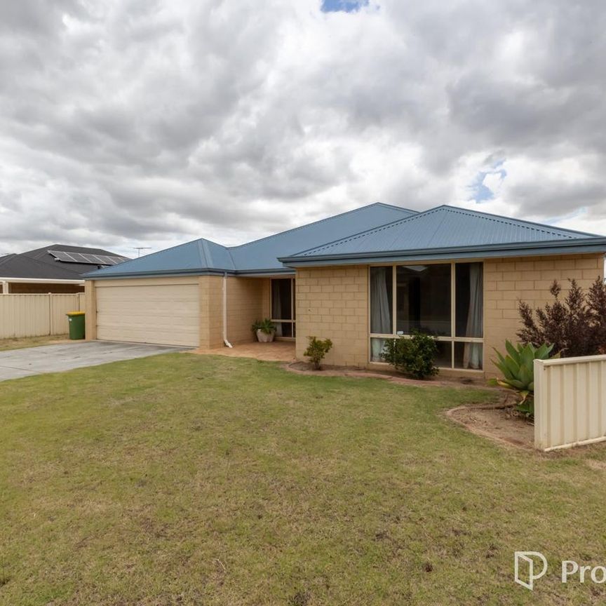 Large family home - Photo 1