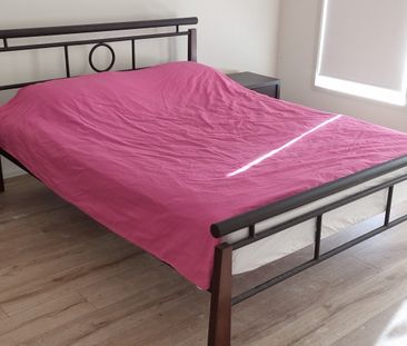 Athelstone - Photo 1