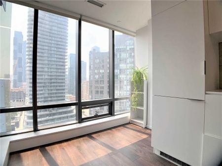 For Lease - 5 St Joseph Street Unit# 1404, Toronto, Ontario - Photo 4