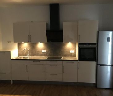 Großzügige 2-Zi.- Gartenwohnung 82qm in zentraler u. ruhiger Lage - Photo 3