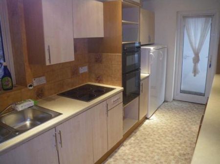 Portland Road, Winton - Photo 4