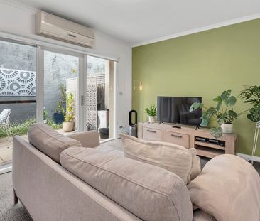 2/198 Station Street, Fairfield VIC 3078 - Photo 6