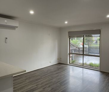 3/103 Churchill Ave, Braybrook, VIC 3019 - Photo 6