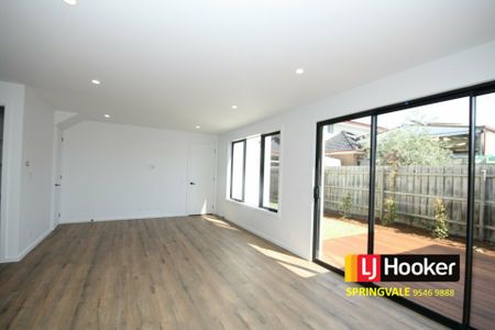 BRAND NEW TOWNHOUSE - Photo 3