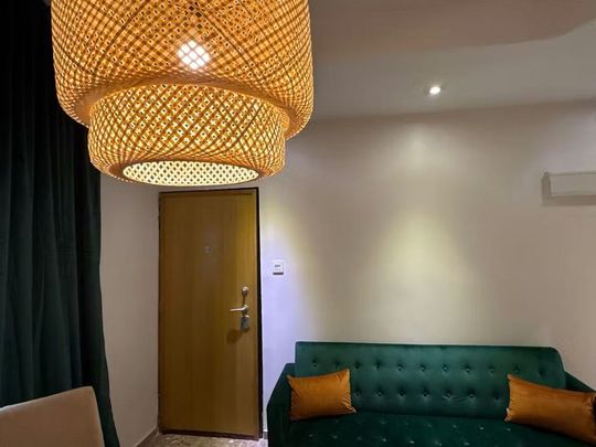 Carrer de lOmet, Valencia, Valencian Community 46011 - Photo 1