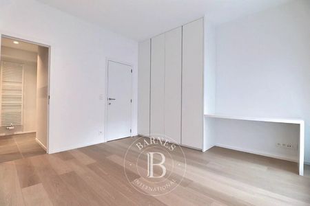 In the heart of Brussels - Renovated duplex 2bed + terrace + parking (optional) - Photo 5
