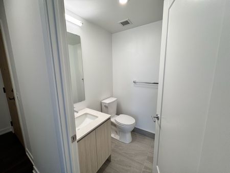 For Lease - 801 The Queens Way Unit# 701, Toronto, Ontario - Photo 3