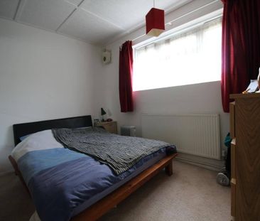 1 Bed Flat, Marriott Road, E15 - Photo 6