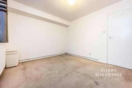 Oakcroft Close, Pinner, Middlesex, HA5 - Photo 3