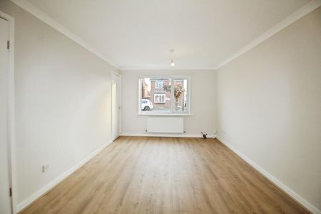 2 bedroom bungalow to rent - Photo 2