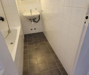 Bel appartement de 3 pièces au 4ème étage - Photo 4