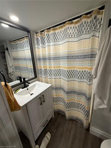 For Lease - 96 London Street, Hamilton, Ontario - Photo 5