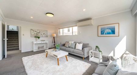 4-Bedroom Home in Waterloo - Photo 3