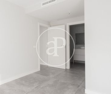 Flat for rent in Badalona - Photo 2