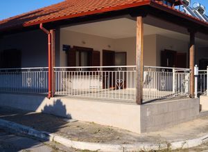 Μονοκατοικία για ενοικίαση - Άγιος Αθανάσιος, - Φωτογραφία 4