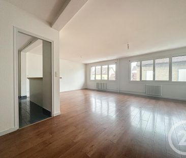 Location Appartement 5 pièces 90m² TROYES 10000 - Photo 3