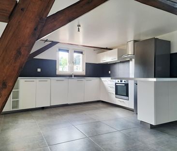 RUE BASSE 38, Appartement de 2.5 pièces avec vaste mezzanine - Photo 1