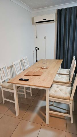 Logan Central - Photo 3