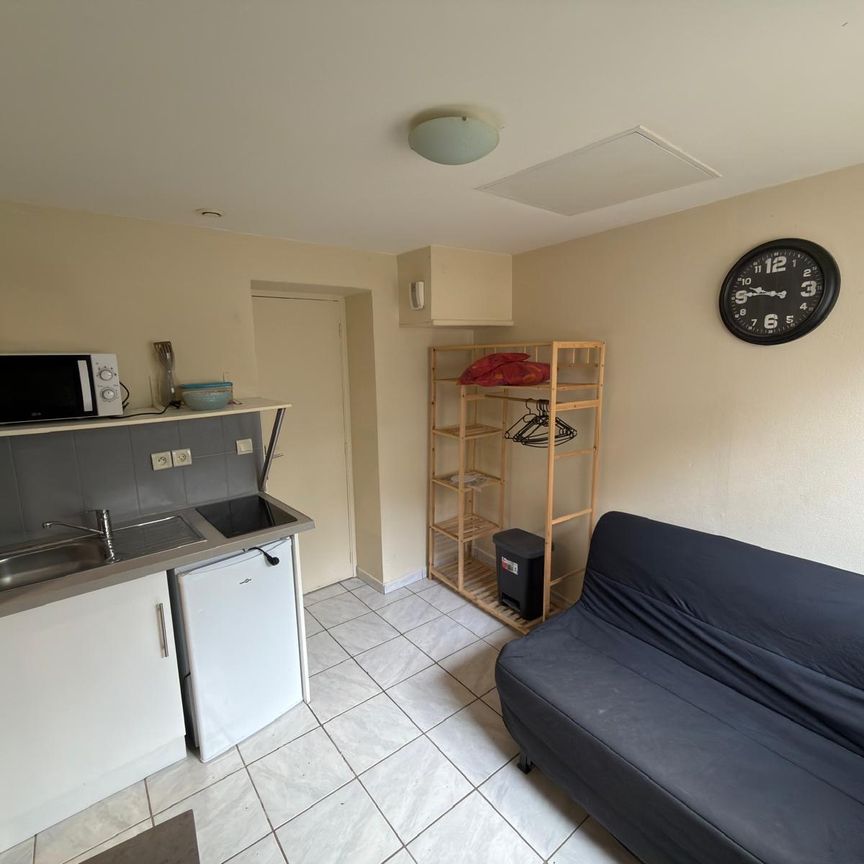 Location Appartement 1 pièce 13m² AMIENS 80000 - Photo 1