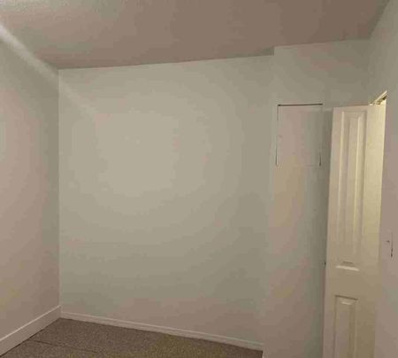 11000 133A Street apartment — Surrey, BC (3-Bedroom) - 3 Bedroom - Photo 5