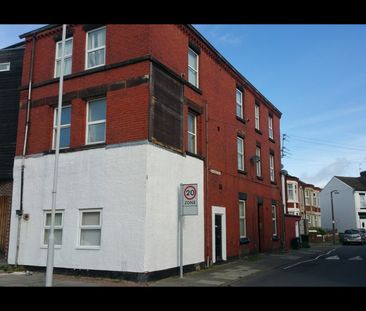 1 Bed Flat, Florence Road, CH44 - Photo 3