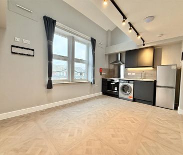 Bank Lofts, Hazel Grove - Photo 4