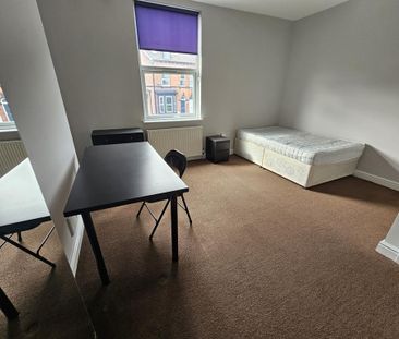 6 bedroom house to rent - Photo 6